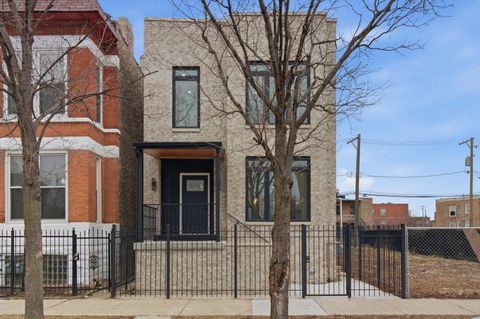 Tiny photo for 3530 W Van Buren Street, Chicago, IL 60624 (MLS # 12600143)