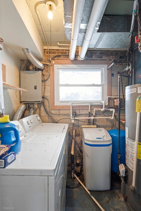 Tiny photo for 316 Middletree Road, Joliet, IL 60433 (MLS # 12594266)