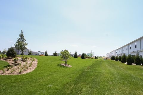 Tiny photo for 403 Comstock Road, South Elgin, IL 60177 (MLS # 12509084)