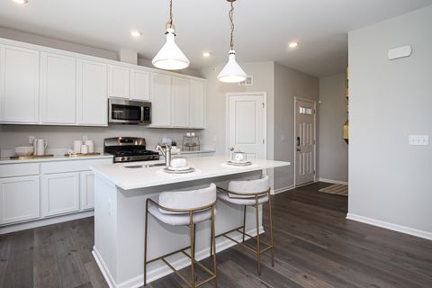 Tiny photo for 403 Comstock Road, South Elgin, IL 60177 (MLS # 12509084)