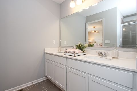 Tiny photo for 403 Comstock Road, South Elgin, IL 60177 (MLS # 12509084)