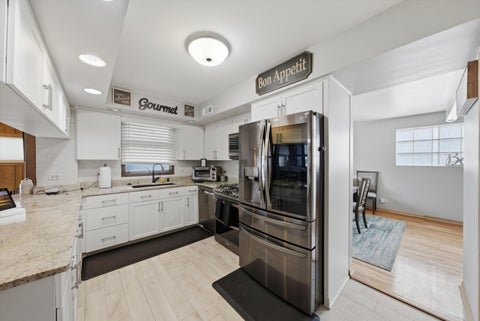 Tiny photo for 10623 WINDSOR Drive, Westchester, IL 60154 (MLS # 12697700)