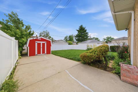 Tiny photo for 10623 WINDSOR Drive, Westchester, IL 60154 (MLS # 12697700)