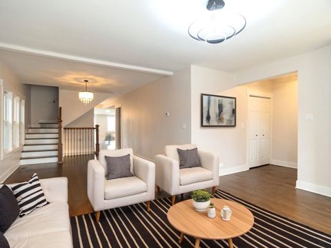 Tiny photo for 5529 W CORNELIA Avenue, Chicago, IL 60641 (MLS # 12550595)