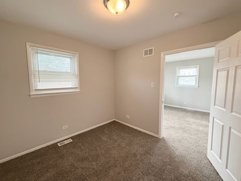Tiny photo for 5245 S Mayfield Avenue, Chicago, IL 60638 (MLS # 12501120)