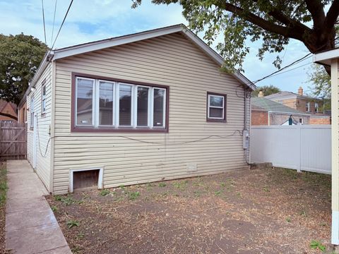 Tiny photo for 5245 S Mayfield Avenue, Chicago, IL 60638 (MLS # 12501120)