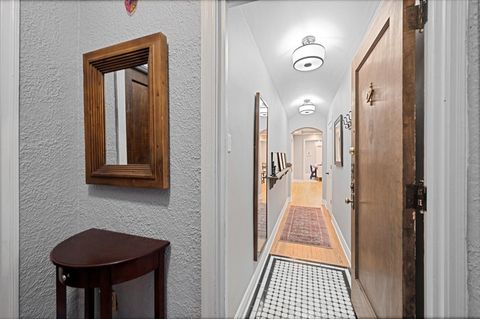 Tiny photo for 609 W Stratford Place #3B, Chicago, IL 60657 (MLS # 12587754)