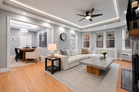 Tiny photo for 609 W Stratford Place #3B, Chicago, IL 60657 (MLS # 12587754)