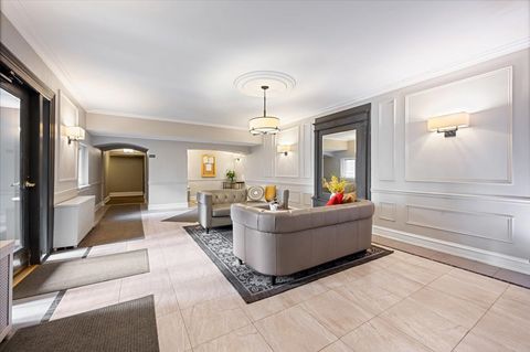 Tiny photo for 609 W Stratford Place #3B, Chicago, IL 60657 (MLS # 12587754)