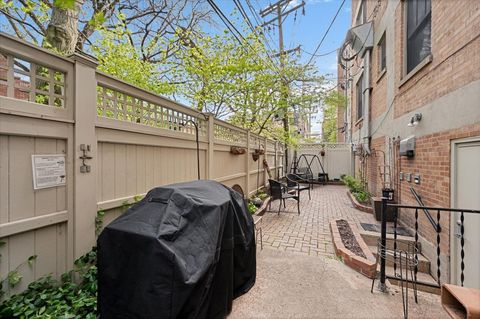 Tiny photo for 609 W Stratford Place #3B, Chicago, IL 60657 (MLS # 12587754)