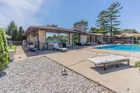 Tiny photo for 1866 Berry Lane, Des Plaines, IL 60018 (MLS # 12688214)