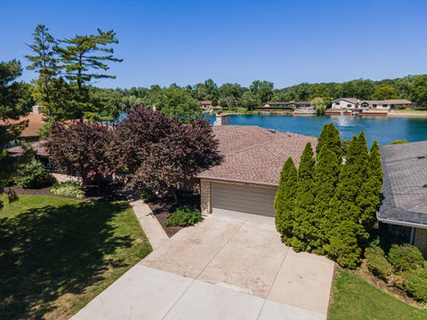 Tiny photo for 1866 Berry Lane, Des Plaines, IL 60018 (MLS # 12688214)