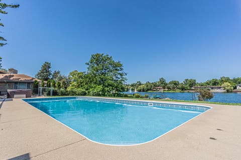 Tiny photo for 1866 Berry Lane, Des Plaines, IL 60018 (MLS # 12688214)