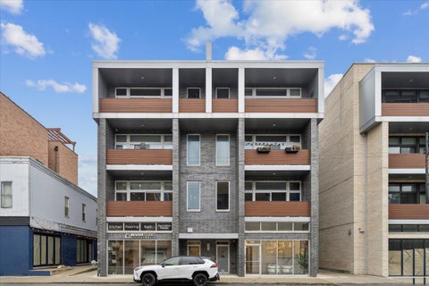 Photo of 2837 N Halsted Street #2N, Chicago, IL 60657 (MLS # 12759219)