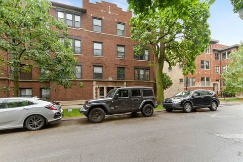 7021 N GREENVIEW Avenue G Chicago IL 60626