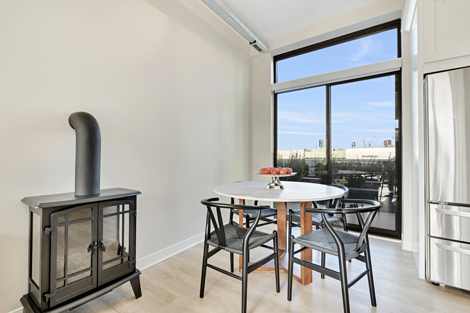 650 W Wayman Street 508