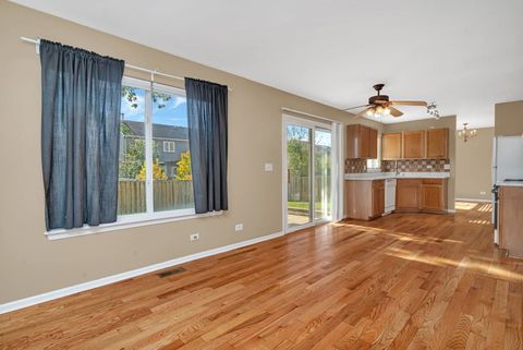 Tiny photo for 2509 Rosehall Lane, Aurora, IL 60503 (MLS # 12511383)