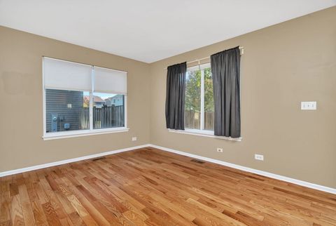 Tiny photo for 2509 Rosehall Lane, Aurora, IL 60503 (MLS # 12511383)