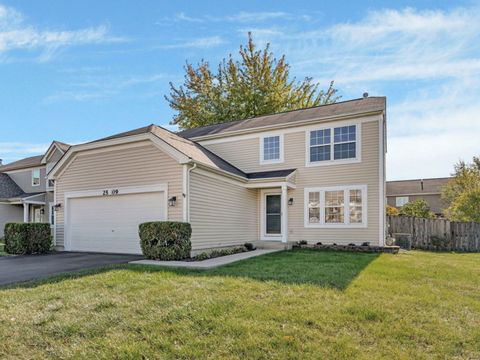 Photo of 2509 Rosehall Lane, Aurora, IL 60503 (MLS # 12511383)