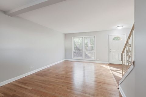 Tiny photo for Streamwood, IL 60107 (MLS # 12516027)