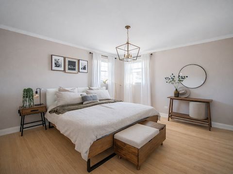 Tiny photo for 9133 S Meade Avenue, Oak Lawn, IL 60453 (MLS # 12589111)