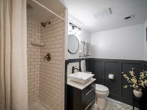 Tiny photo for 9133 S Meade Avenue, Oak Lawn, IL 60453 (MLS # 12589111)