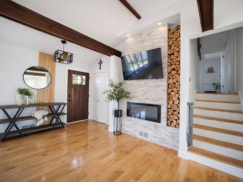 Tiny photo for 9133 S Meade Avenue, Oak Lawn, IL 60453 (MLS # 12589111)