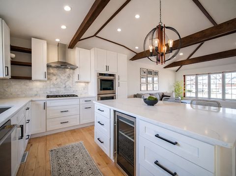 Tiny photo for 9133 S Meade Avenue, Oak Lawn, IL 60453 (MLS # 12589111)