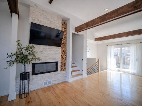 Tiny photo for 9133 S Meade Avenue, Oak Lawn, IL 60453 (MLS # 12589111)