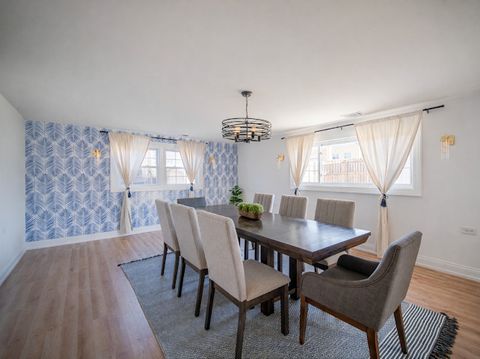 Tiny photo for 9133 S Meade Avenue, Oak Lawn, IL 60453 (MLS # 12589111)