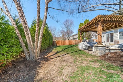 Tiny photo for 3435 Antoine Place, St. Charles, IL 60175 (MLS # 12570341)