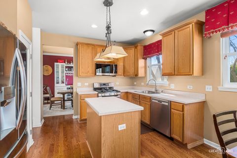 Tiny photo for 3435 Antoine Place, St. Charles, IL 60175 (MLS # 12570341)