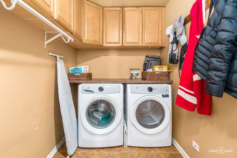 Tiny photo for 3435 Antoine Place, St. Charles, IL 60175 (MLS # 12570341)