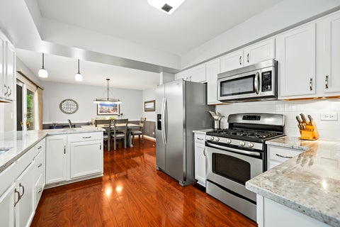 Tiny photo for 6930 Blue Flag Avenue, Woodridge, IL 60517 (MLS # 12719700)
