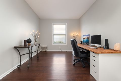 Tiny photo for 517 Meadowwood Lane, Oswego, IL 60543 (MLS # 12525846)