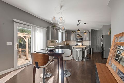 Tiny photo for 517 Meadowwood Lane, Oswego, IL 60543 (MLS # 12525846)