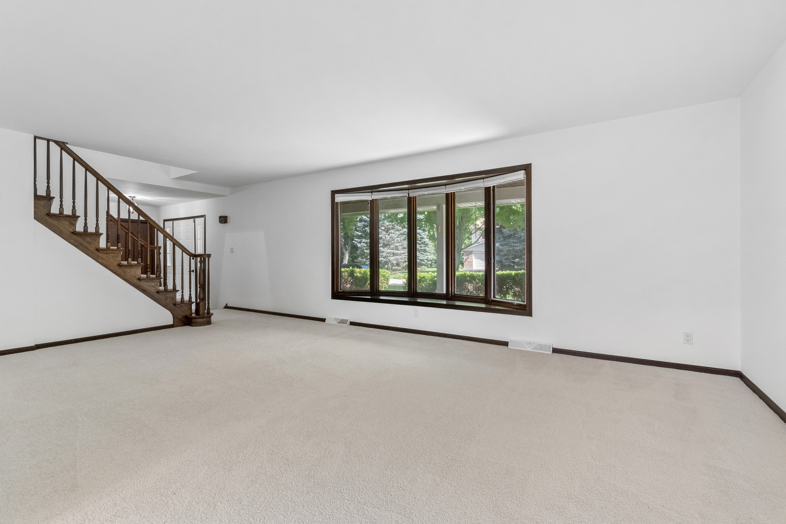 5017 Kenneth Drive