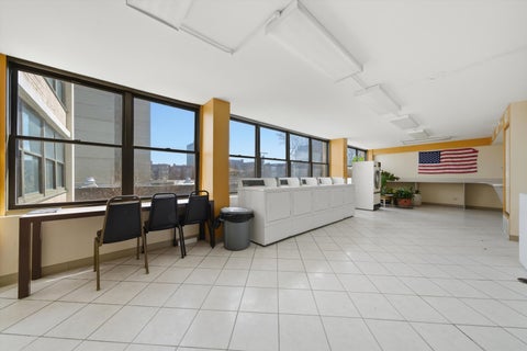Tiny photo for 6701 S Crandon Avenue #8C, Chicago, IL 60649 (MLS # 12616980)