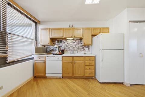 Tiny photo for 6701 S Crandon Avenue #8C, Chicago, IL 60649 (MLS # 12616980)