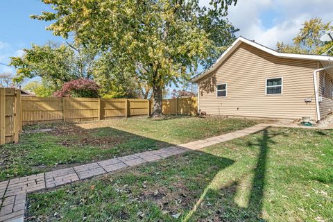 Tiny photo for 100 S Midland Avenue, Joliet, IL 60436 (MLS # 12507979)