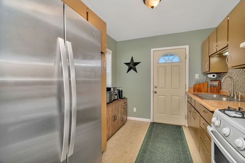 Tiny photo for 100 S Midland Avenue, Joliet, IL 60436 (MLS # 12507979)