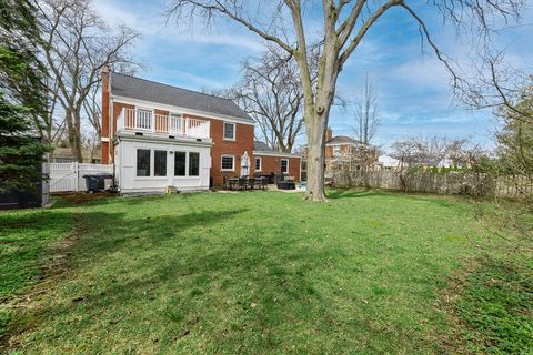 Tiny photo for 259 Cornell Avenue, Des Plaines, IL 60016 (MLS # 12610922)