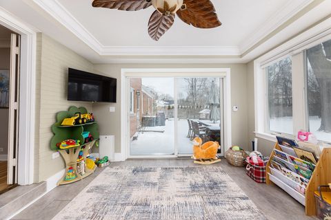 Tiny photo for 259 Cornell Avenue, Des Plaines, IL 60016 (MLS # 12610922)