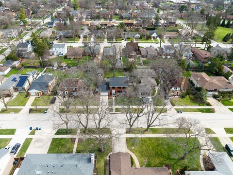 Tiny photo for 259 Cornell Avenue, Des Plaines, IL 60016 (MLS # 12610922)