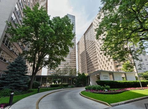 3950 N Lake Shore Drive 2309 Chicago IL 60613