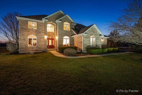 Photo of 10613 Pebble Drive, Huntley, IL 60142 (MLS # 12532207)