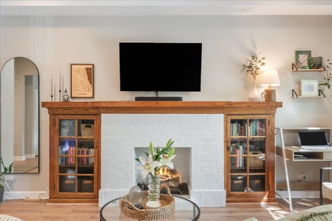 Tiny photo for 1846 W Berteau Avenue #1, Chicago, IL 60613 (MLS # 12745230)