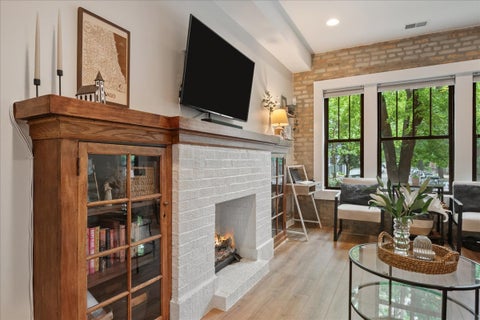 Tiny photo for 1846 W Berteau Avenue #1, Chicago, IL 60613 (MLS # 12745230)