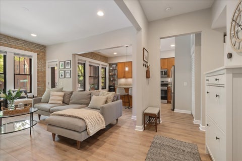 Tiny photo for 1846 W Berteau Avenue #1, Chicago, IL 60613 (MLS # 12745230)