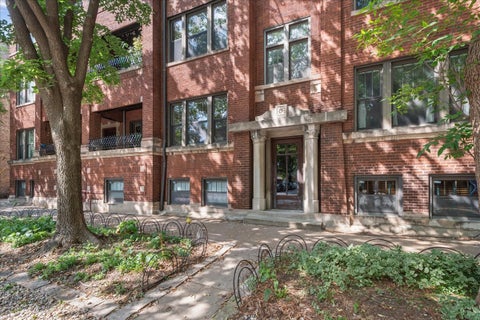 Tiny photo for 1846 W Berteau Avenue #1, Chicago, IL 60613 (MLS # 12745230)